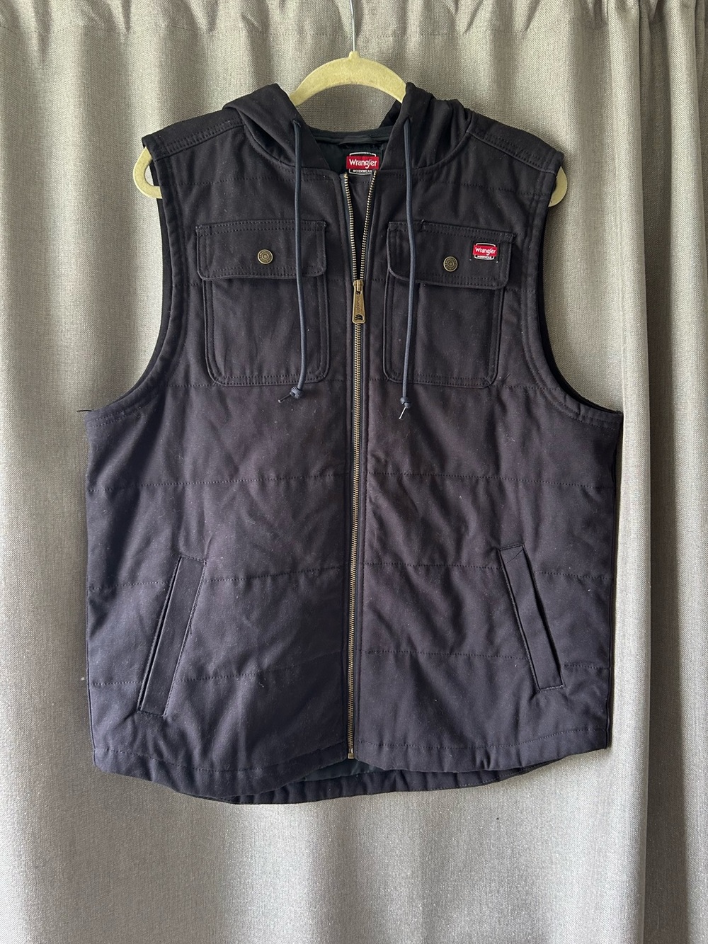 Wrangler Workwear Black Hooded Quilted Canvas Vest L